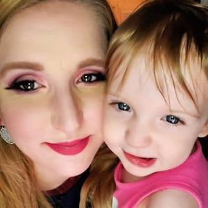 Meet your Posher, Cassandra